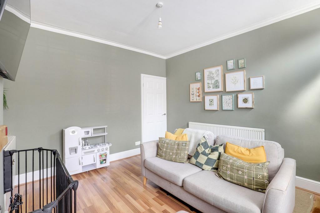 House in Nottingham, Old Basford - View 3