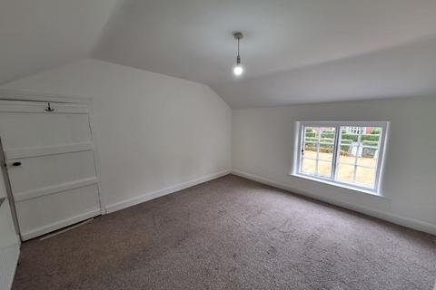 3 bedroom detached house to rent, Bostock, Middlewich, Cheshire