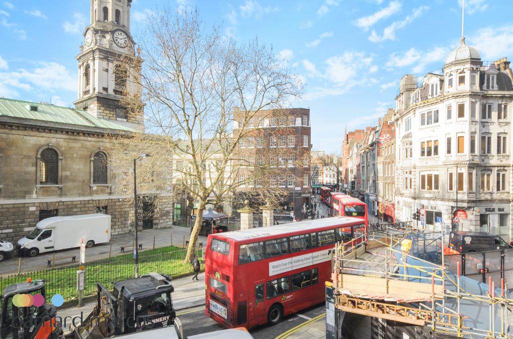 Apartment in London, St Giles, Bloomsbury - View 2