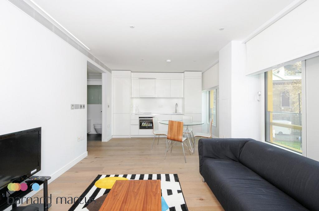 Apartment in London, St Giles, Bloomsbury - View 4
