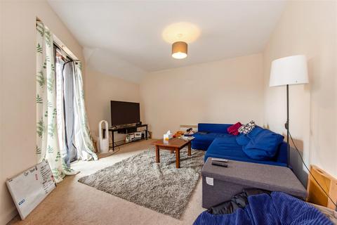2 bedroom flat for sale, Portfield Place, Church Road, Chichester