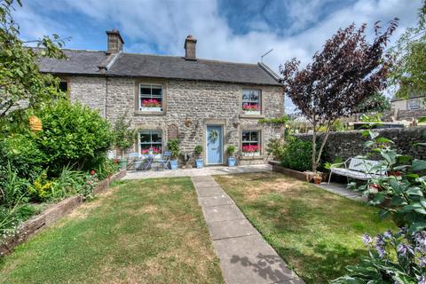 2 bedroom end of terrace house for sale, Biggin, Buxton