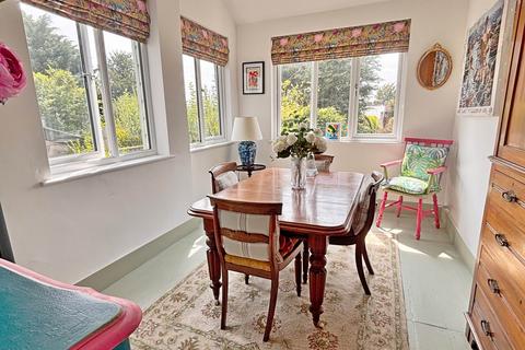 3 bedroom semi-detached house for sale, Pipers Piece, Marlborough, SN8 1DJ