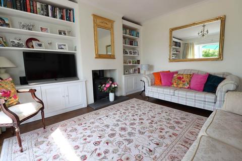 3 bedroom semi-detached house for sale, Pipers Piece, Marlborough, SN8 1DJ