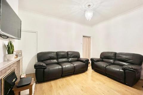 4 bedroom terraced house for sale, Higham Hill Road, London E17