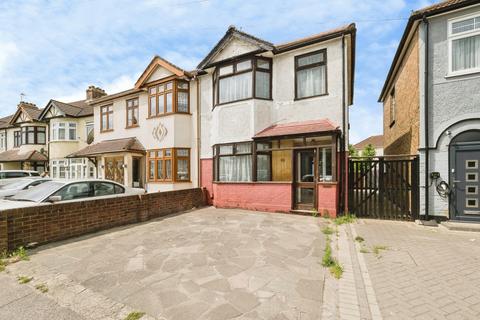 South End Road, Rainham, RM13