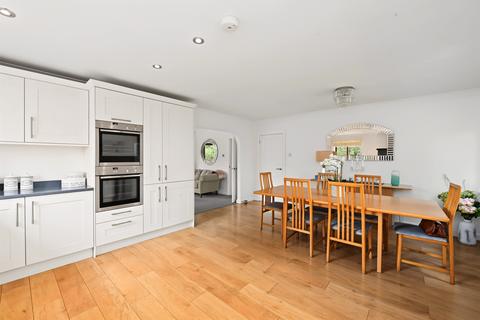 3 bedroom detached bungalow for sale, Cholesbury Road, Wigginton, Tring