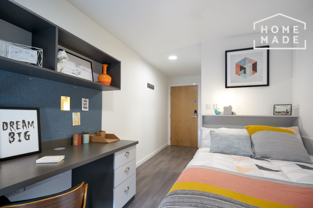 Apartment in Newcastle upon Tyne, Grainger Town - View 5