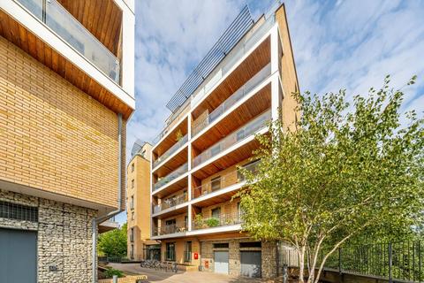 undefined, Essex Wharf, London E5