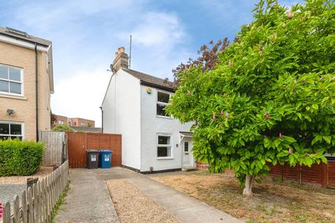 2 bedroom semi-detached house for sale, Fishers Lane, CAMBRIDGE, Cambridgeshire, CB1