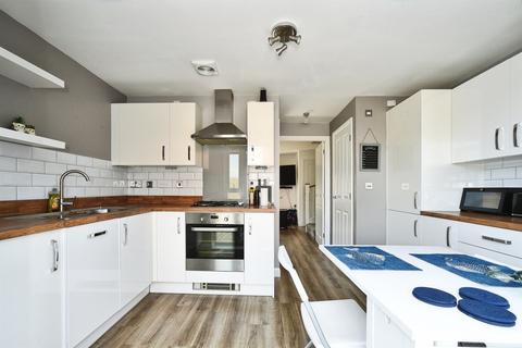2 bedroom semi-detached house for sale, Gainey Gardens, Chippenham
