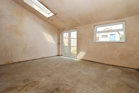 3 bedroom terraced house for sale, Newent Avenue, Bristol