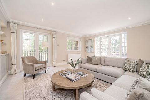 undefined, Goldcrest Mews, London W5