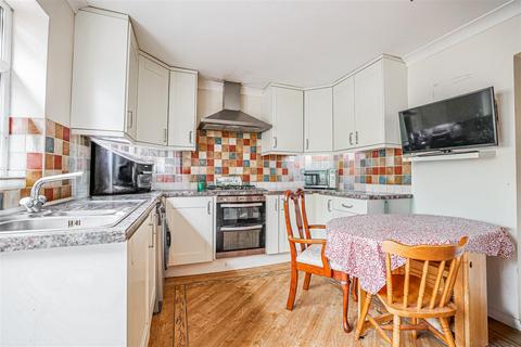 3 bedroom terraced house for sale, Wood Crescent, Hemel Hempstead, HP3