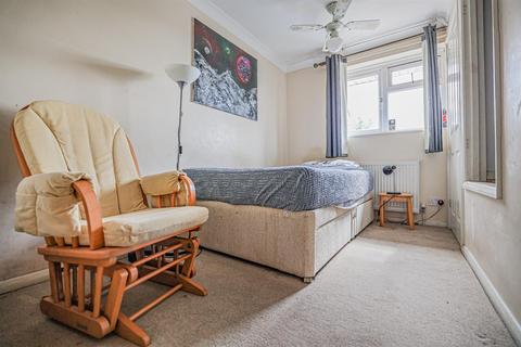 3 bedroom terraced house for sale, Wood Crescent, Hemel Hempstead, HP3