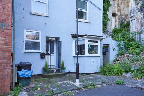 2 bedroom flat for sale, Belgrave Hill, Bristol, BS8