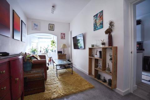 2 bedroom flat for sale, Belgrave Hill, Bristol, BS8