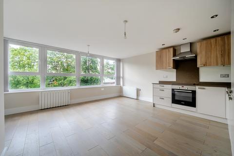 2 bedroom flat for sale, Furlong Road, Bourne End, SL8