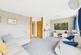 | IMMACULATELY PRESENTED | 980 SQ. FT. | 31' KITCHEN/DINING ROOM | photo 2
