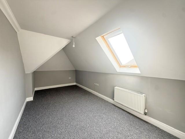 Apartment in Christchurch, Southbourne, Bournemouth - View 5