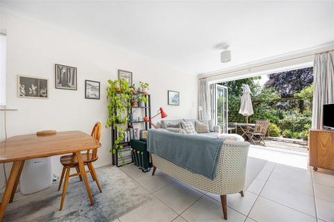 1 bedroom apartment for sale, Crendon Court, Caversham, Reading