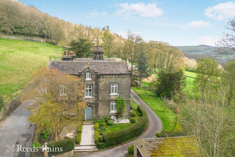 4 bedroom end of terrace house to rent, Ewood Court, Hebden Bridge HX7