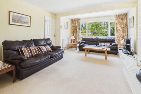 3 bedroom bungalow for sale, Spencer Drive, Royston SG8