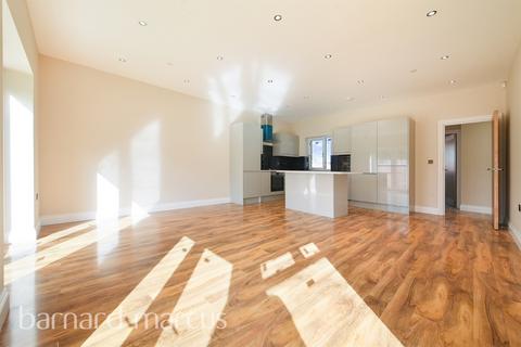 3 bedroom detached bungalow for sale, Hythe Road, Thornton Heath