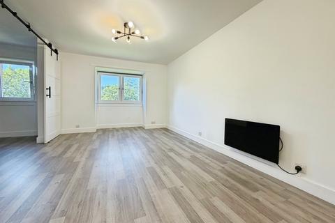 undefined, Lulworth Court, Dundee, DD4