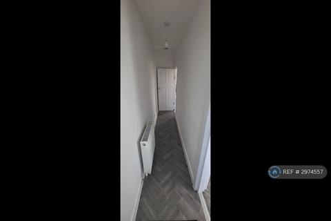 3 bedroom semi-detached house to rent, Hyde Road, Sudbury, CO10