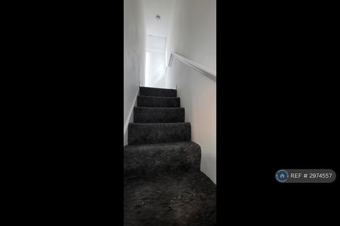 3 bedroom semi-detached house to rent, Hyde Road, Sudbury, CO10
