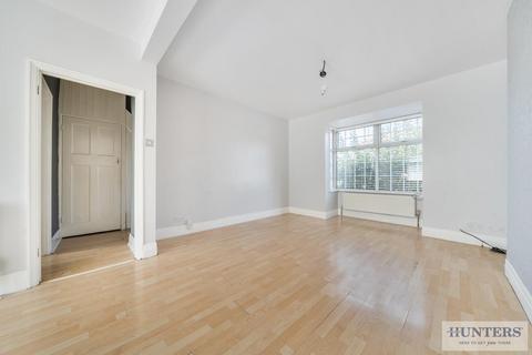 3 bedroom semi-detached house for sale, Manor Way, Bexleyheath