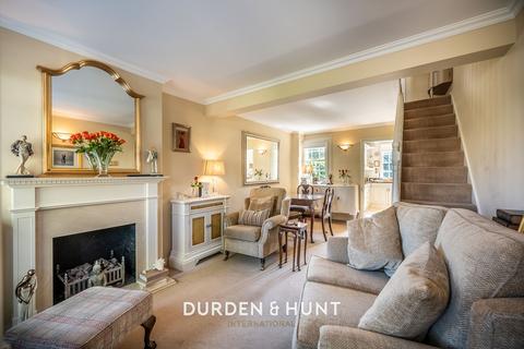 2 bedroom end of terrace house for sale, Pert Cottages, Sandringham Gardens, Barkingside, IG6