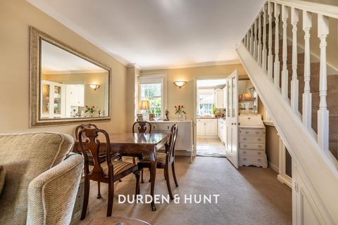 2 bedroom end of terrace house for sale, Pert Cottages, Sandringham Gardens, Barkingside, IG6