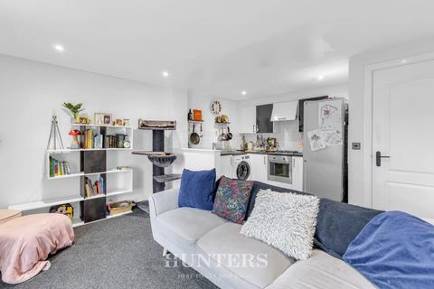 2 bedroom apartment for sale, Hebers Court, Laurel Street, Middleton M24