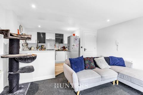 2 bedroom apartment for sale, Hebers Court, Laurel Street, Middleton M24