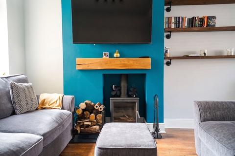 2 bedroom end of terrace house for sale, Castle Lane, Solihull