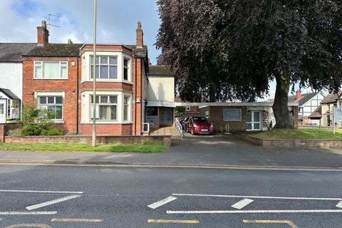 Retail property (high street) for sale, 84 Market St Kingswinford DY6 9LN