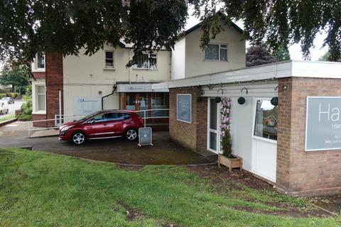 Retail property (high street) for sale, 84 Market St Kingswinford DY6 9LN