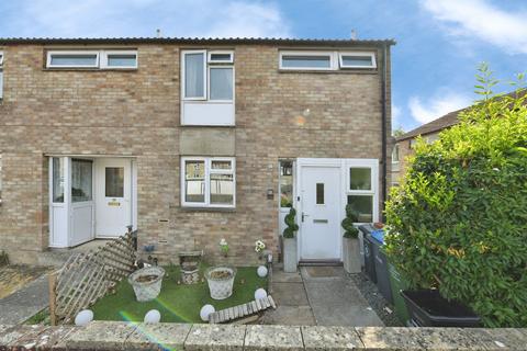 3 bedroom end of terrace house for sale, Ogilvie Square, Calne