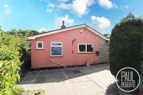 3 bedroom detached bungalow for sale, Willow Road, Pakefield, NR33