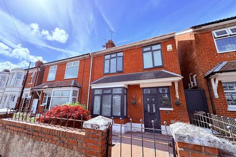 4 bedroom semi-detached house for sale, Langstone Road, Baffins