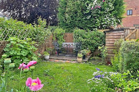 2 bedroom cottage for sale, School Lane, Kenilworth