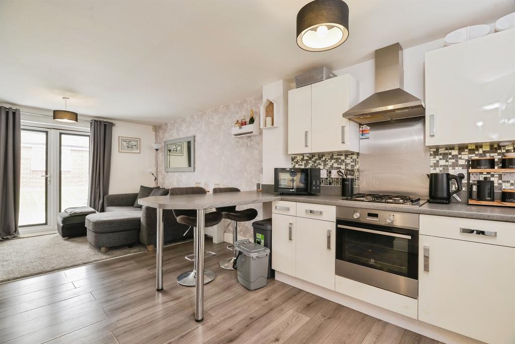 House in Middlesbrough, Stainton and Thornton - View 4