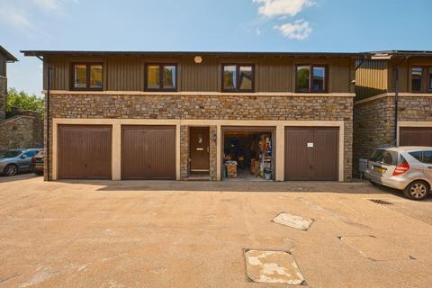 2 bedroom detached house for sale, Vanbrugh Lane, Stoke Park