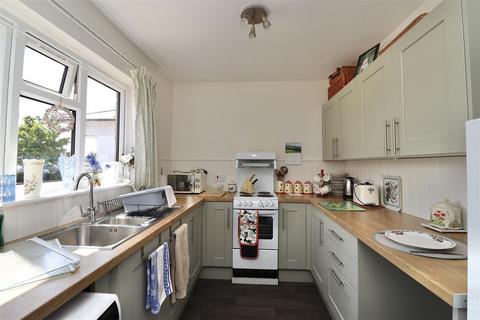 2 bedroom terraced bungalow for sale, Stewart Court, Pocklington, York