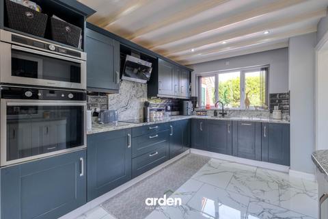 4 bedroom detached house for sale, Braces Lane, Marlbrook, B60