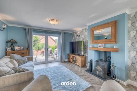 4 bedroom detached house for sale, Braces Lane, Marlbrook, B60