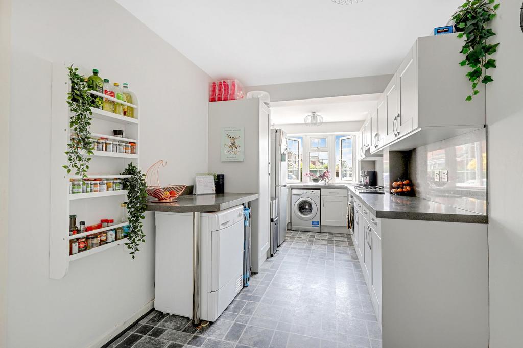 House in Nottingham, Gedling - View 6