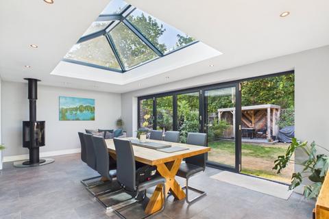 4 bedroom link detached house for sale, Dovedale Close, Heath Park, Sandhurst, Berkshire, GU47